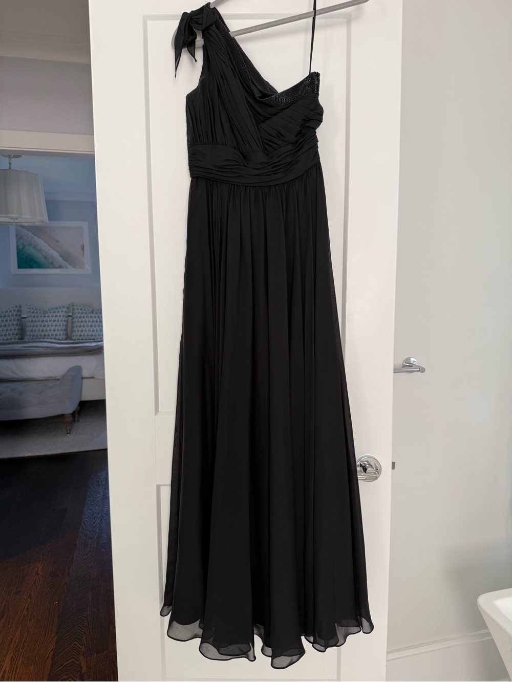 Badgley Mischka Black One-Shoulder Evening Gown